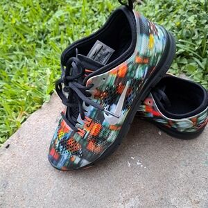 Nike  Trainer fit 4 Print City  Women Sneakers size 7.5